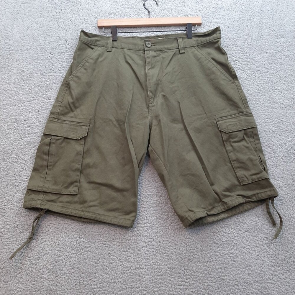 Noiz Mens Cargo Shorts Size 38 Army Green Cotton Relaxed Fit